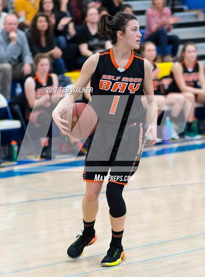 Thumbnail 3 in Half Moon Bay @ Sacred Heart Prep (CIF CCS D4 Final) photogallery.