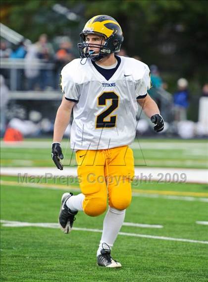 Thumbnail 3 in Glenbrook South @ Maine South photogallery.