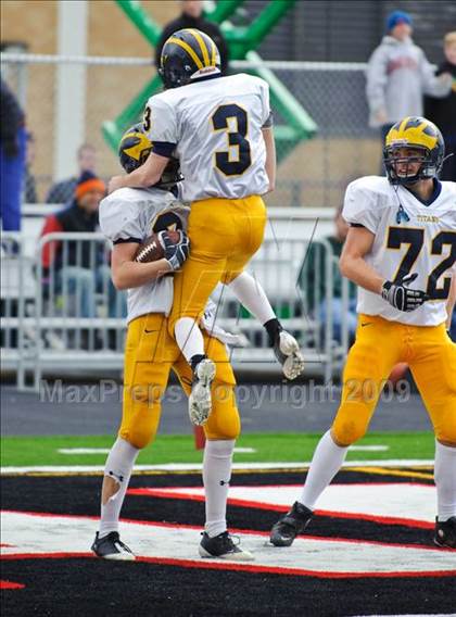 Thumbnail 2 in Glenbrook South @ Maine South photogallery.