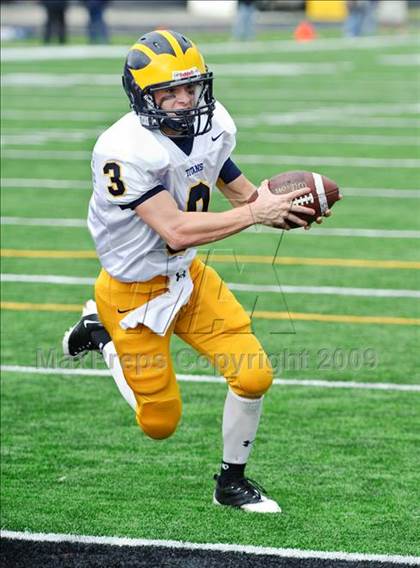 Thumbnail 1 in Glenbrook South @ Maine South photogallery.