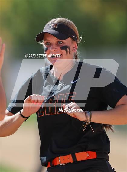 Thumbnail 2 in Erie vs. Chatfield (CHSAA 5A Championship) photogallery.
