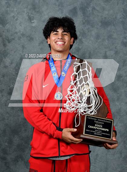 Thumbnail 3 in Harvard-Westlake (CIF State Open Div. Award Photos) photogallery.