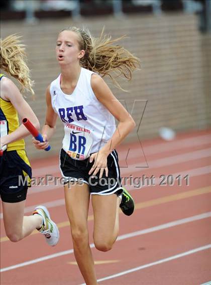Thumbnail 3 in 117th Penn Relays (Girls Small School 4x800m Event 104) photogallery.
