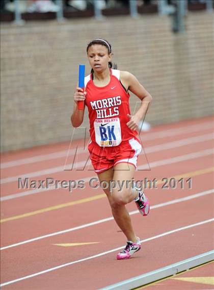 Thumbnail 1 in 117th Penn Relays (Girls Small School 4x800m Event 104) photogallery.