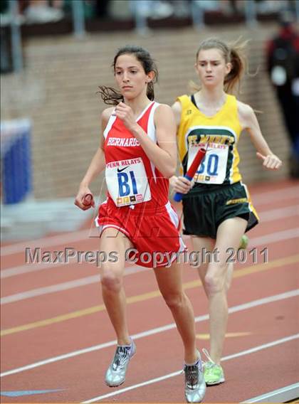 Thumbnail 1 in 117th Penn Relays (Girls Small School 4x800m Event 104) photogallery.