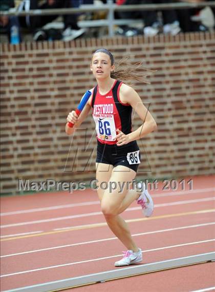 Thumbnail 3 in 117th Penn Relays (Girls Small School 4x800m Event 104) photogallery.