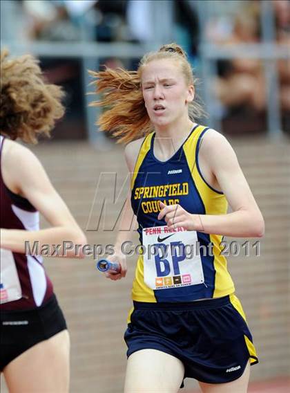 Thumbnail 1 in 117th Penn Relays (Girls Small School 4x800m Event 104) photogallery.