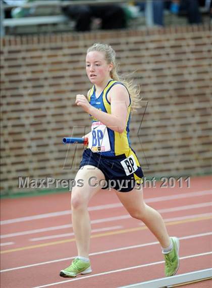 Thumbnail 2 in 117th Penn Relays (Girls Small School 4x800m Event 104) photogallery.