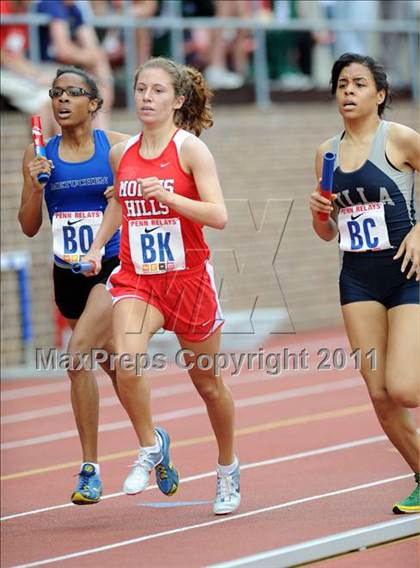 Thumbnail 3 in 117th Penn Relays (Girls Small School 4x800m Event 104) photogallery.
