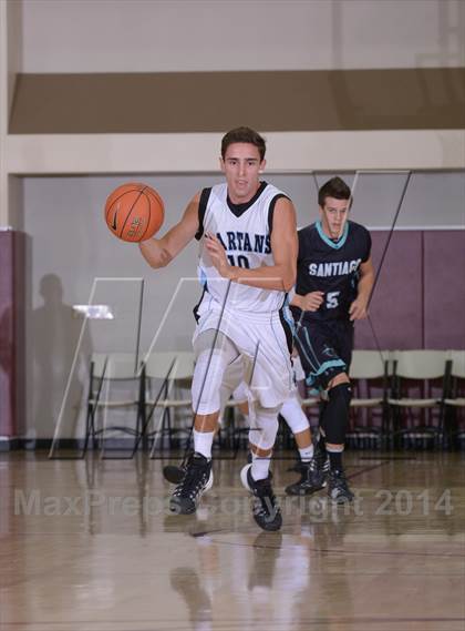 Thumbnail 1 in Villa Park vs. Santiago (MaxPreps Holiday Classic) photogallery.