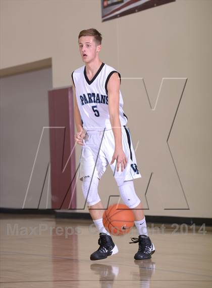 Thumbnail 1 in Villa Park vs. Santiago (MaxPreps Holiday Classic) photogallery.