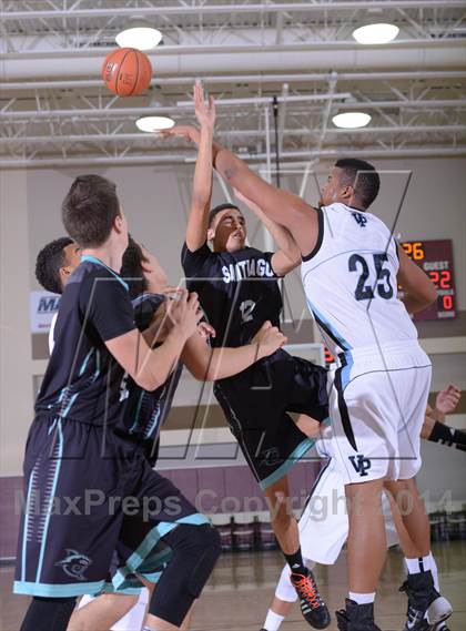 Thumbnail 3 in Villa Park vs. Santiago (MaxPreps Holiday Classic) photogallery.