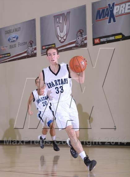 Thumbnail 2 in Villa Park vs. Santiago (MaxPreps Holiday Classic) photogallery.