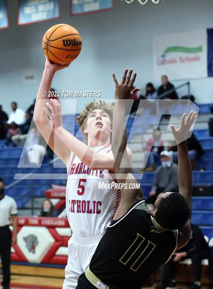 Thumbnail 2 in Providence @ Charlotte Catholic photogallery.