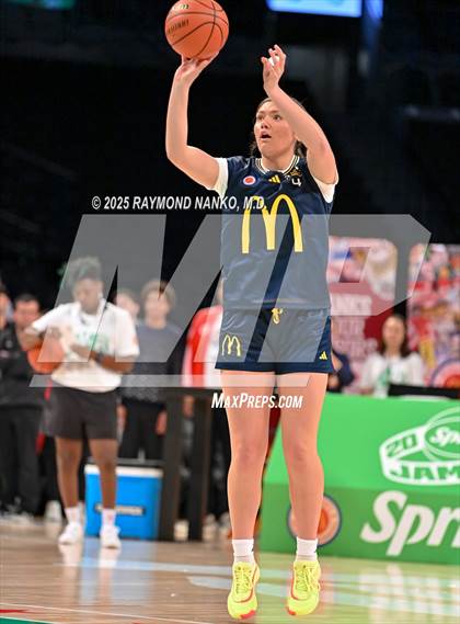 Thumbnail 1 in McDondald's All American Games (Jamfest Shootout)  photogallery.