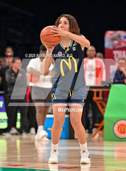 Thumbnail 2 in McDondald's All American Games (Jamfest Shootout)  photogallery.