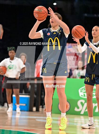 Thumbnail 2 in McDondald's All American Games (Jamfest Shootout)  photogallery.