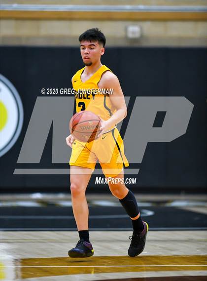Thumbnail 2 in Gridley Boys Basketball (Extending the Season) photogallery.