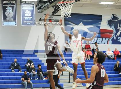 Thumbnail 2 in Cinco Ranch vs. Dawson (McDonald's Texas Invitational) photogallery.