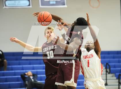 Thumbnail 1 in Cinco Ranch vs. Dawson (McDonald's Texas Invitational) photogallery.