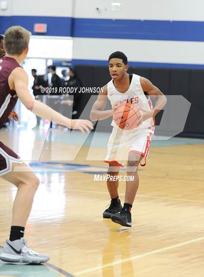 Thumbnail 1 in Cinco Ranch vs. Dawson (McDonald's Texas Invitational) photogallery.