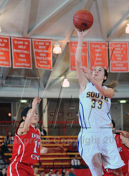 Thumbnail 2 in Dodge City vs. South (Mid America Classic) photogallery.