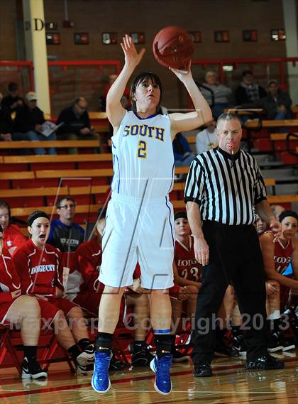 Thumbnail 2 in Dodge City vs. South (Mid America Classic) photogallery.