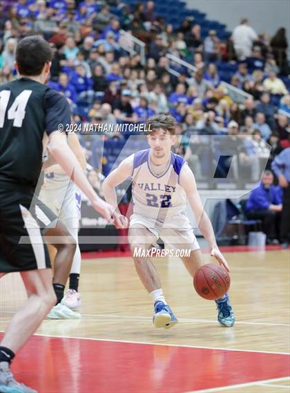 Thumbnail 3 in St. Dominic vs. Valley (MPA Class D Regional Final) photogallery.
