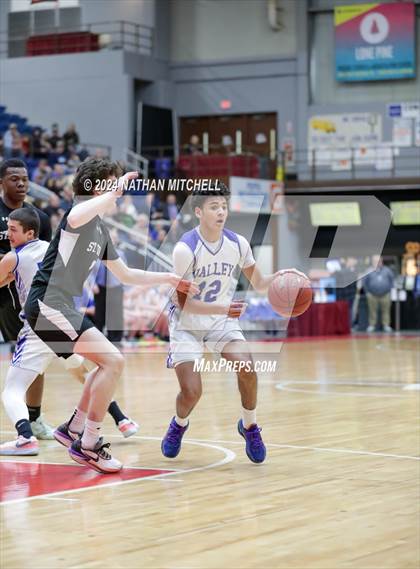 Thumbnail 2 in St. Dominic vs. Valley (MPA Class D Regional Final) photogallery.