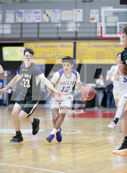 Thumbnail 2 in St. Dominic vs. Valley (MPA Class D Regional Final) photogallery.