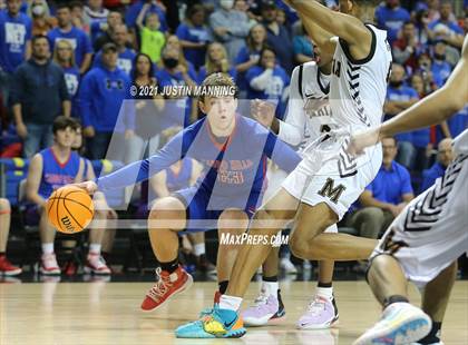Thumbnail 3 in Lee vs. Caddo Hills (AAA 2A State Final) photogallery.
