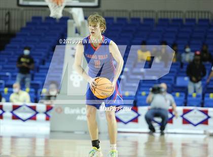 Thumbnail 3 in Lee vs. Caddo Hills (AAA 2A State Final) photogallery.
