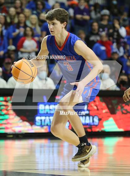 Thumbnail 3 in Lee vs. Caddo Hills (AAA 2A State Final) photogallery.