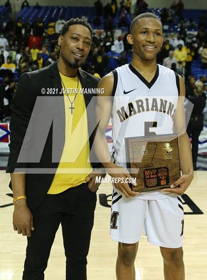 Thumbnail 1 in Lee vs. Caddo Hills (AAA 2A State Final) photogallery.