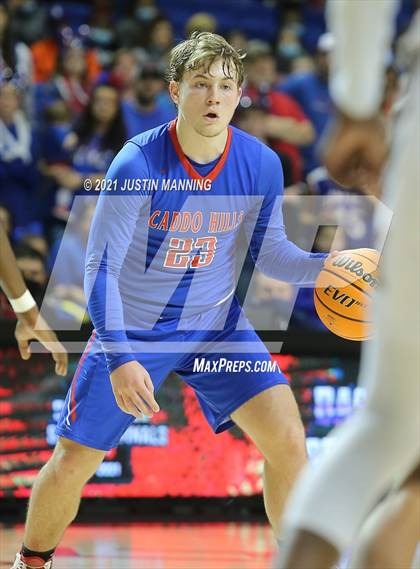 Thumbnail 3 in Lee vs. Caddo Hills (AAA 2A State Final) photogallery.