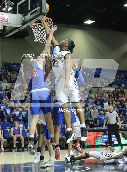 Thumbnail 3 in Lee vs. Caddo Hills (AAA 2A State Final) photogallery.