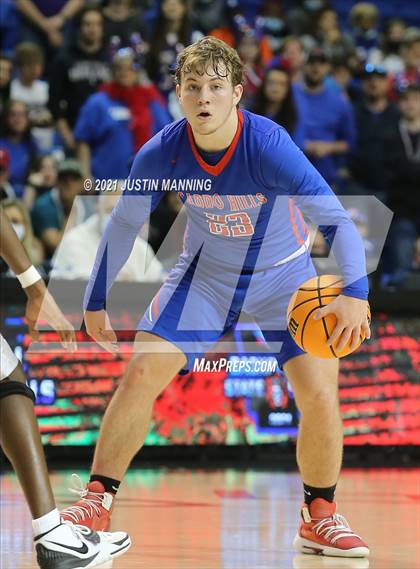 Thumbnail 2 in Lee vs. Caddo Hills (AAA 2A State Final) photogallery.