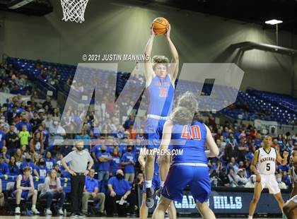 Thumbnail 3 in Lee vs. Caddo Hills (AAA 2A State Final) photogallery.
