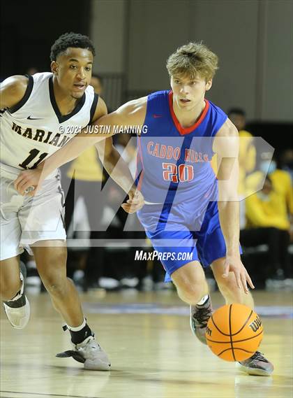 Thumbnail 1 in Lee vs. Caddo Hills (AAA 2A State Final) photogallery.