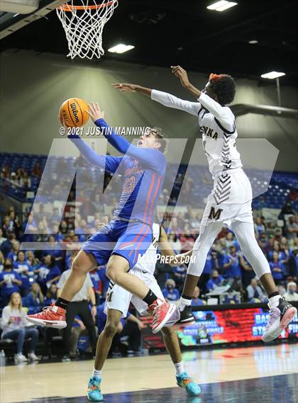 Thumbnail 3 in Lee vs. Caddo Hills (AAA 2A State Final) photogallery.