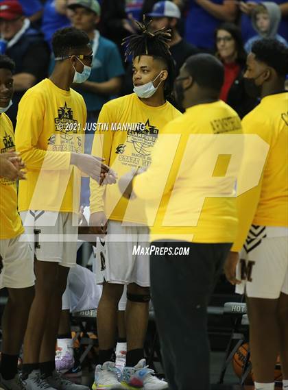 Thumbnail 3 in Lee vs. Caddo Hills (AAA 2A State Final) photogallery.