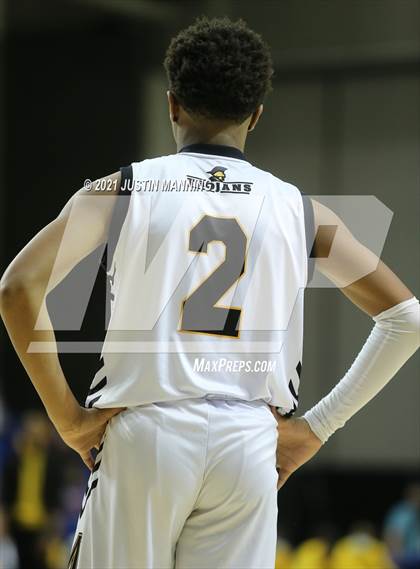 Thumbnail 2 in Lee vs. Caddo Hills (AAA 2A State Final) photogallery.