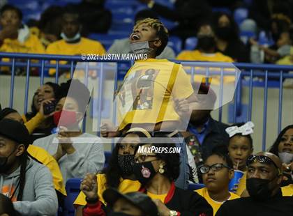 Thumbnail 3 in Lee vs. Caddo Hills (AAA 2A State Final) photogallery.