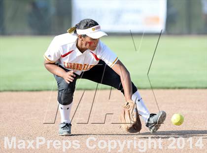 Thumbnail 2 in Alhambra v Carondelet (CIF NCS D2 Championship) photogallery.