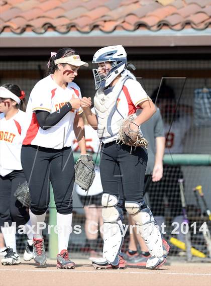 Thumbnail 3 in Alhambra v Carondelet (CIF NCS D2 Championship) photogallery.