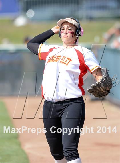 Thumbnail 1 in Alhambra v Carondelet (CIF NCS D2 Championship) photogallery.