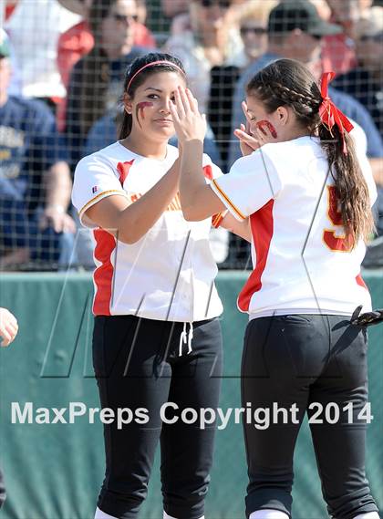Thumbnail 3 in Alhambra v Carondelet (CIF NCS D2 Championship) photogallery.