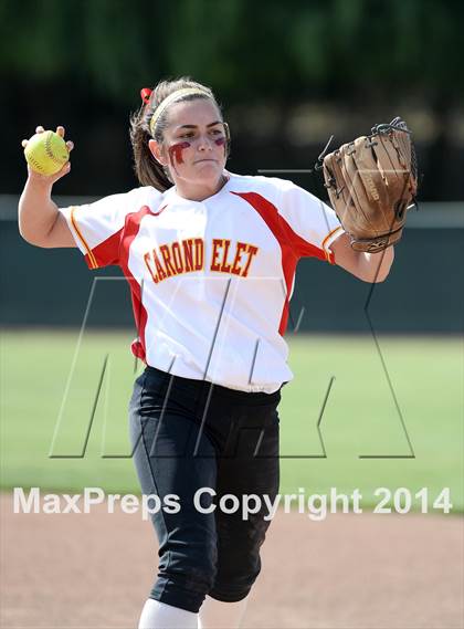 Thumbnail 3 in Alhambra v Carondelet (CIF NCS D2 Championship) photogallery.