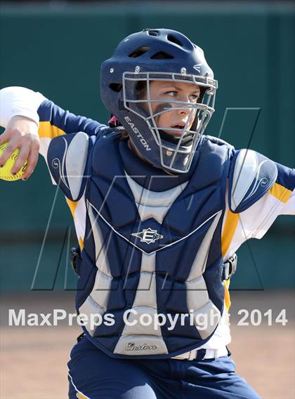 Thumbnail 1 in Alhambra v Carondelet (CIF NCS D2 Championship) photogallery.