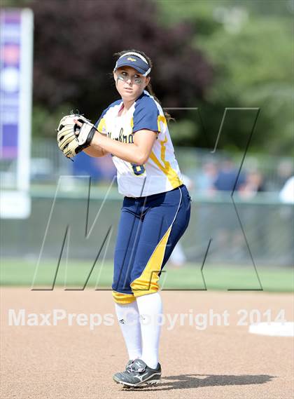 Thumbnail 3 in Alhambra v Carondelet (CIF NCS D2 Championship) photogallery.